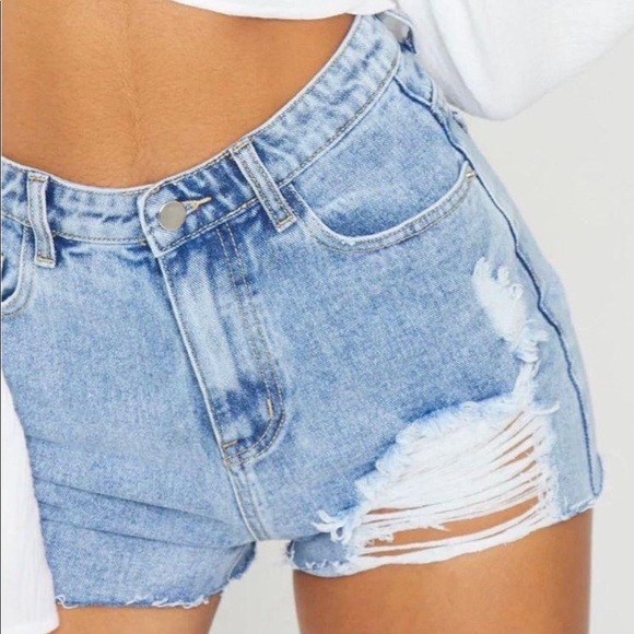 PrettyLittleThing Pants - Pretty little thing denim shorts